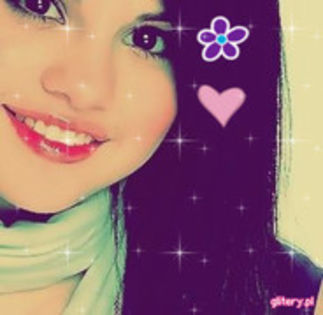 Ma duc sa ma pregatesc pentru liceu.Pa. - Z_Pe tocuri de diva