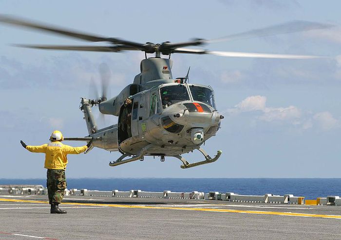 UH-1Y Bell Venom - Elicoptere  militare