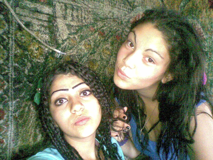 eu cu sora mea :))))