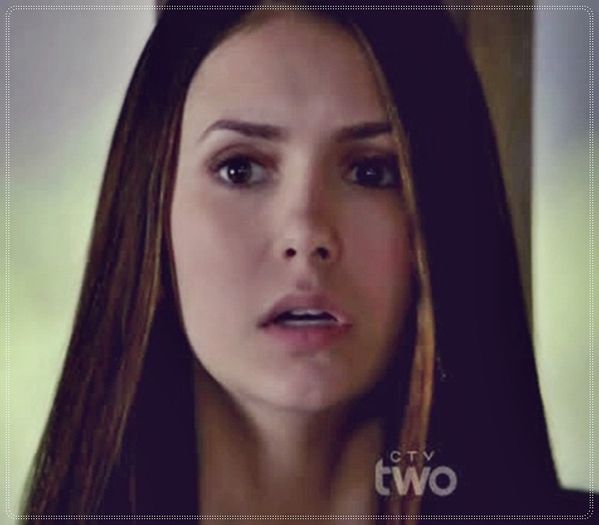 》*se ridica si incepe sa sara pe acolo ca sa cada sarpele dp ea, tipand=)) ascutit=))))))*