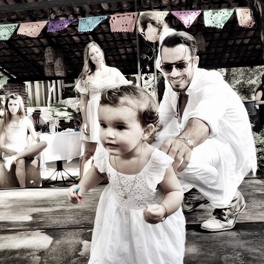  - Aaron Diaz