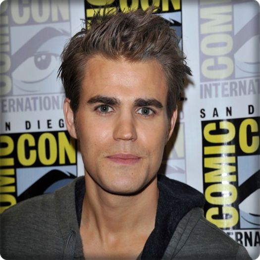 *sare pe el* Brooo, ce faci bro ? ;;) #damon - here - episode 21 - done