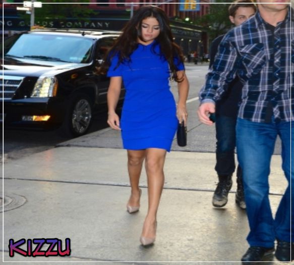  - x - SG - 08-07-2014 - Chegando no restaurante ABC Kitchen NY