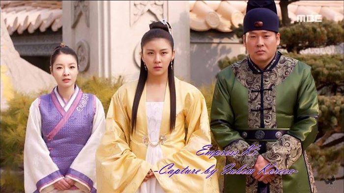 10414476_631845523572290_2242324730638910221_n - Empress Ki