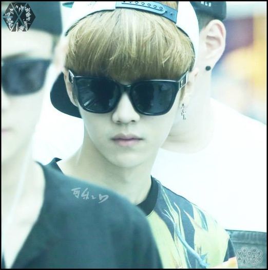 140531 LUHAN @ Incheon to Hong Kong Airport.16 - exo - 140531 Luhan - Incheon to Hong Kong Airport