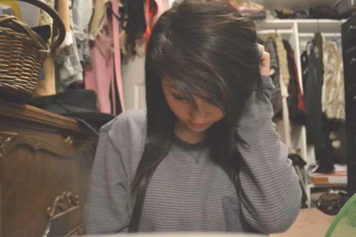 　　　　　　@GIIO ↘ is my friend ↙ - one day you are important next day you are worthless