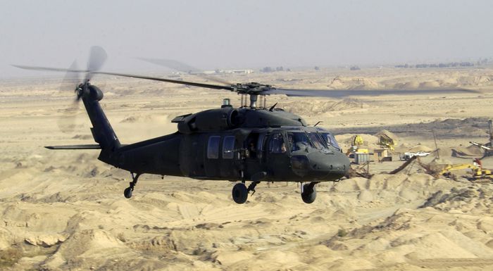 Sikorsky UH-60 Blackhawk - Elicoptere  militare