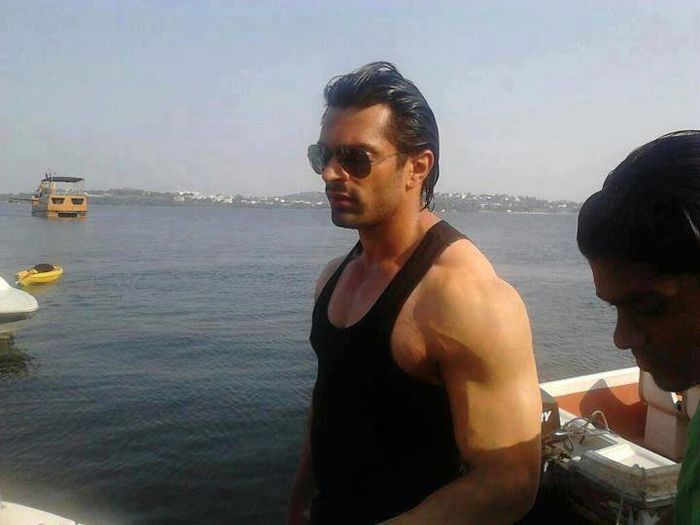 10526023_709099419178025_7375325823995142649_n - 15-KSG-Karan Singh Grover