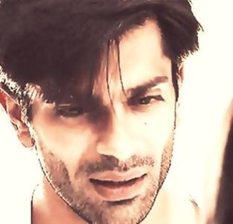 1506043_721442757905746_3192356838692914081_n - 15-KSG-Karan Singh Grover