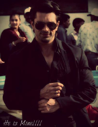 10257083_724116560971699_7592957193858220730_n - 15-KSG-Karan Singh Grover
