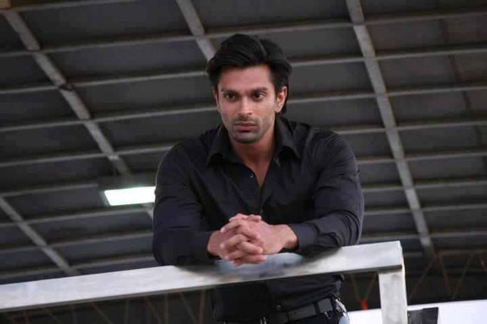 1743439_691801444203211_1574236433_n - 15-KSG-Karan Singh Grover