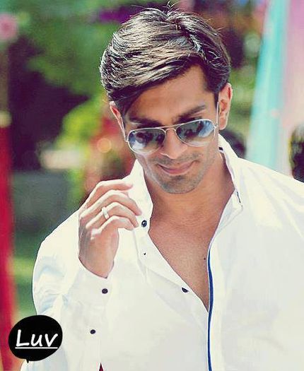1798419_701351439914878_1833855874_n - 15-KSG-Karan Singh Grover