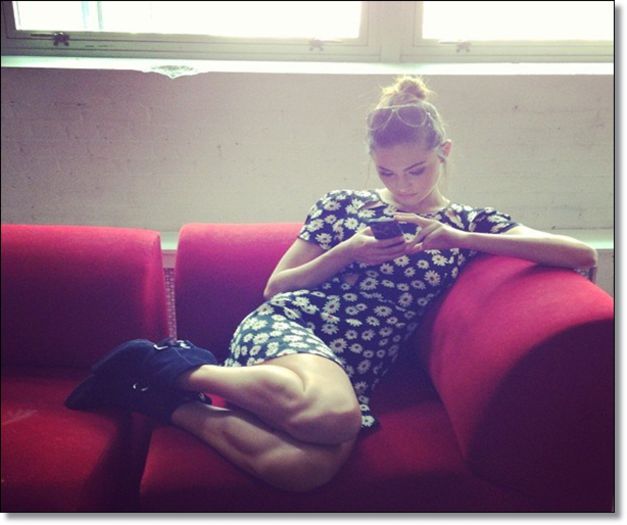 ✿ - Ok #ty *se joaca pe telefon* - here - episode 23 - done