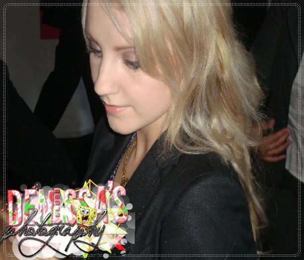 ┊deɴιι┊atâtea drame pentru nimic. ¤o zice pe un ton calm uitându-se pe fereastră¤