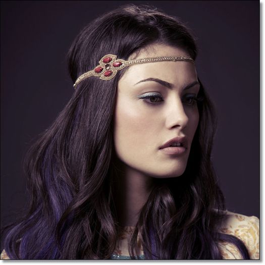 ✿ - Nu prea bine, se invarte casa cu mine!*se tine de el si merge la canapea*#fane