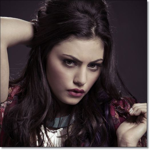 ✿ -  Nu am baut nimic! Poti sa-mi pui fiola sa vezi ca nu am click; pic de alcool in mine:)) :* #fane | Ce faceti?#klaroline
