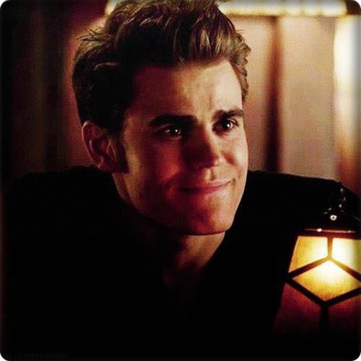 Cu placere *zambeste ip* #elena =)) . ; ba incetattiii :)) #klarolaina - here - episode 23 - done
