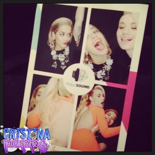 ♡ cσνєη ♡ *aruncă cu o piatră după ea și strigă* ești prst =)))) #adda