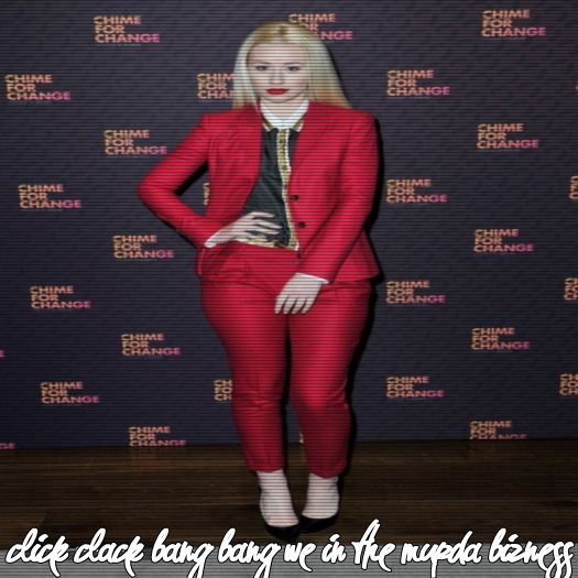 ♡ cσνєη ♡ eh. nu contează :))) *pleacă la cocioabă*