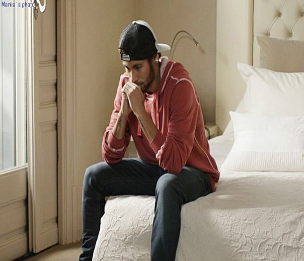 ɳҽყɱαɾ | katic..ma intreb , daca bebelusul asta e aici inseamna ca or mai fi *CL*; fost si alti oameni pe aici ... ?
