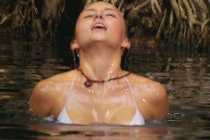 484236_435317829841278_23883791_n