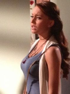 normal_Aq2KsA2CIAEPCaY - Elisa Castanon