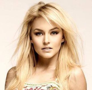 10354611_767352113305392_9094741023909394907_n