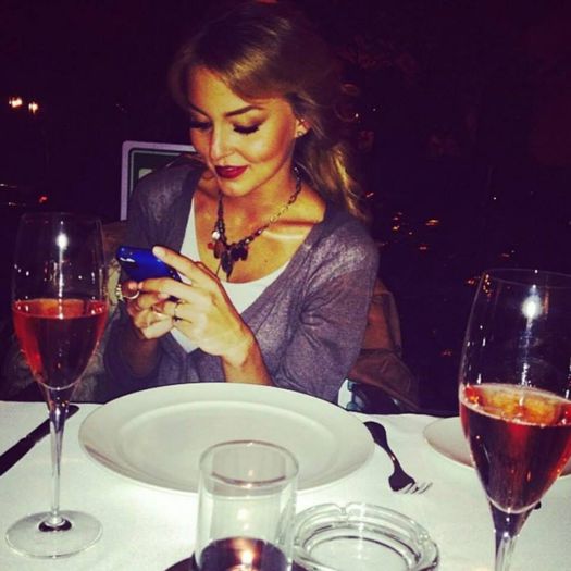 10269396_744851908888746_6222853478358850151_n - Montserrat Mendoza