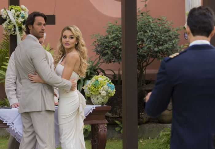 segunda-boda-de-montserrat-y-alejandro-1-640x443