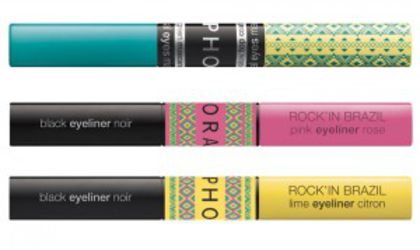 Eyeliner roz şi galben „Rock In Brazil“ (SEPHORA, 60 lei) si mascara Rio (SEPHORA, 60 lei) - Neon Mania