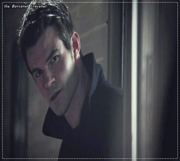 click *inca stand cu spatele la ea* Nu te bag in seama pentru ca esti...; *intoarce capul spre ea, facand idem link si zicand acelasi lucru* : http://www.youtube.com/watch?v=a-BgREkkjcg . . . =))))))))) #katerina ;) =))))))
