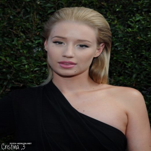 ̶✡ĸαтɴιѕѕ☯ *îl ia pe davi* eu nu l-am mai ținut demult în brațe :( #neymar