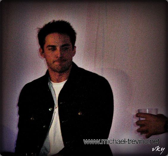 #► Las ca`mi cumperi tu una noua... Dar nu acum peste vro 2 ani...=)))))#elena