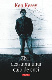 Zbor-deasupra-unui-cuib-de-cuci