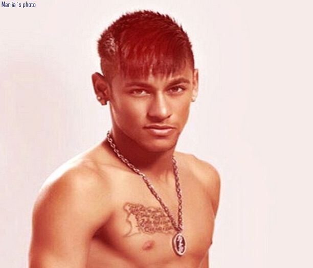 ɳҽყɱαɾ |click elyyyy, shaorma n-au acolo ? =))) ;; *se duce si verifica toate camerele, se intoarce* e goala casa, nu e nimeni:)
