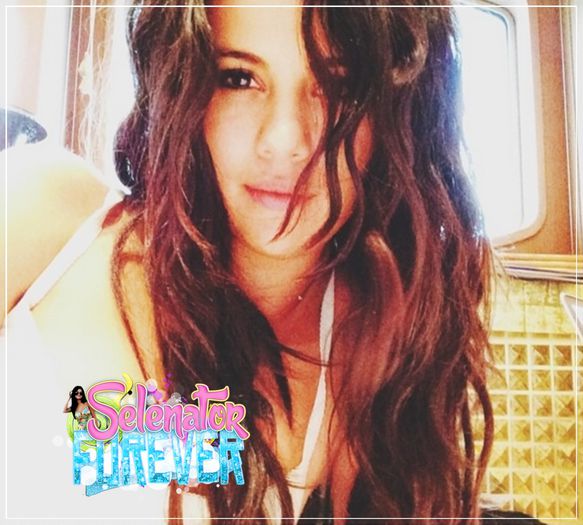 ❥ Ocean hair - x - Instagram Pics with Selena - x7