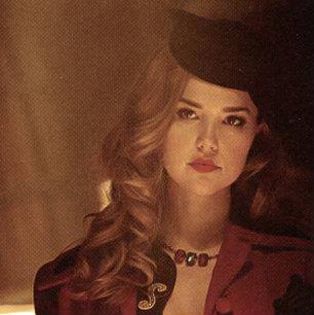 nimic, ma uit la borcanu spart =)) #tyler