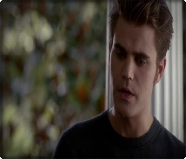 click ] Eu respect foarte mult familia Mikaelson...Adica sunteti asa; culti,mi-ar placea si mie sa fiu dar am o inclinatie spre manele. Klaus e cu arta pictatului, Elijah cu arta viorii..
