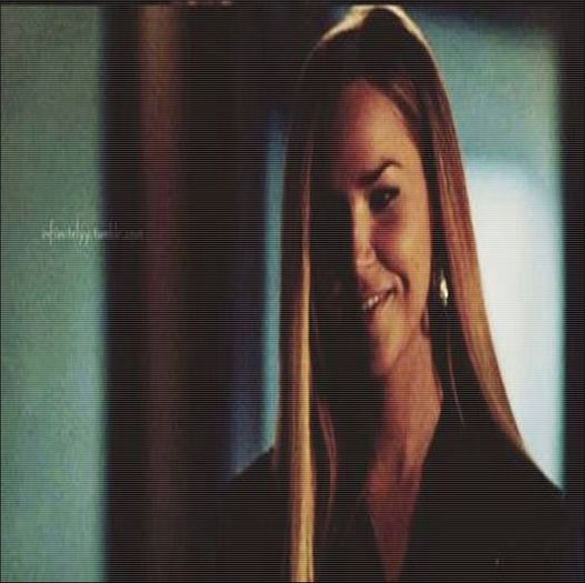 ♡♒ƊєιυυAмєƖƖ☁; #se pune lângă Tyler. bătaieeeeee :x =)))) - here - episode 24 - done