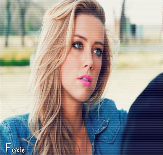 ♡❧`⇒.; mersi :p =)) -merge repede în apă și iese după 5 secunde- brr, e rece =)))). - Epii 07 _ Unexpected things