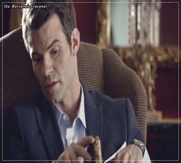 Lasa ca stai bine asa.. *ii ridica bluza si o gadila* =)))))))))))