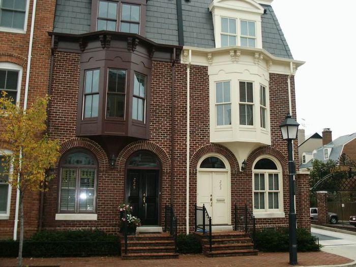 Casa in stil englezesc - Alexandria-Virginia SUA-octombrie 2003