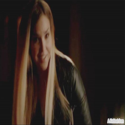 - meh .. =))))) #se uita la el si dupa la sticla de vodka