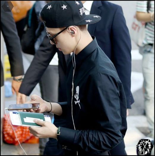 exosehun140610incheonchangshaairport9024 - exo - 140610 Sehun - Incheon Changsha Airport