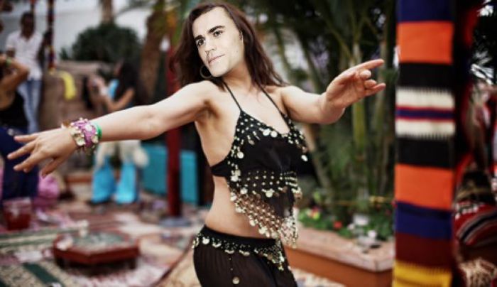 O AM EU (alexa sunt, am luat-o de pe grupu de pe facebook=))))#hayley)