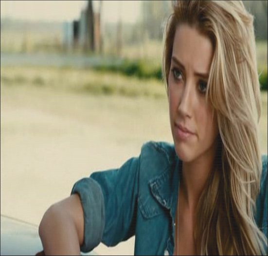 ♡❧`⇒.; -își lasă capul pe el și tace- #Dylan.