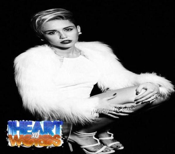 Pfoaiiii mersi mult surioara mea ce mas face fara tine !*ghemuinduse in pat*