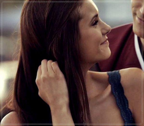 》click *kiss* Nu te cal;aresc=)))) Hai in casa , azi e randul meu sa te bandajez=)); *deschide usa si-l aseaza usor pe o canapea* Heeei #ceicaresuntetipeaiciidk
