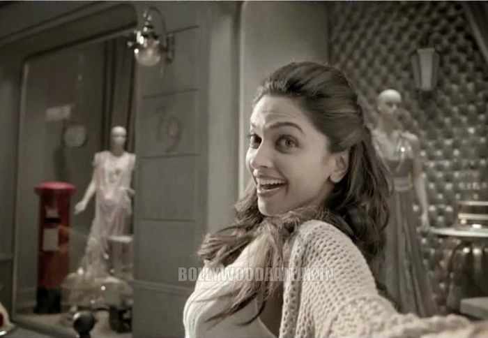 Deepika Padukone Kellogg - Deepy selfie