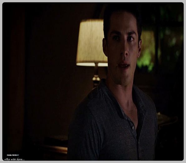 #► Ii cumparase noi... I`am luat din punga cu care a venit de la shopping#h=)))))